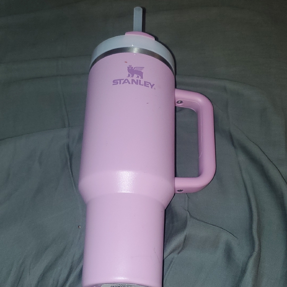 Stanley Pastel Lilac 40oz H2O Quencher Travel Mug with Handle